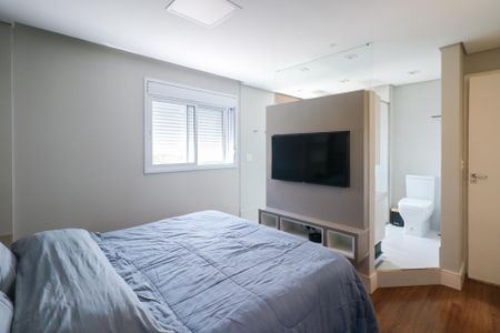 Apartamento à venda com 72m², 2 quartos e 2 vagasSuíte 1