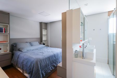 Apartamento à venda com 72m², 2 quartos e 2 vagasSuíte 1