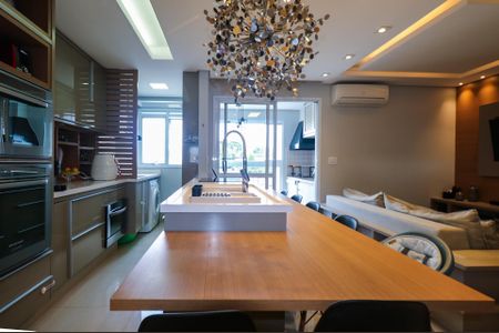 Apartamento à venda com 72m², 2 quartos e 2 vagasCozinha