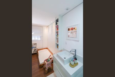 Apartamento à venda com 72m², 2 quartos e 2 vagasBanheiro da Suíte 2