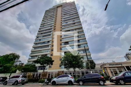 Apartamento para alugar com 100m², 3 quartos e 2 vagas Apartamento para alugar com 100m², 3 quartos e 2 vagasFachada