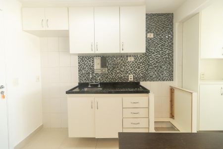Apartamento para alugar com 100m², 3 quartos e 2 vagas Apartamento para alugar com 100m², 3 quartos e 2 vagasCozinha