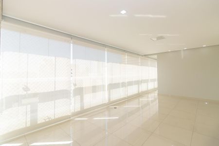Apartamento para alugar com 100m², 3 quartos e 2 vagas Apartamento para alugar com 100m², 3 quartos e 2 vagasSala