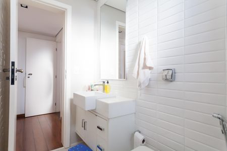 Apartamento à venda com 196m², 3 quartos e 2 vagasBanheiro Social