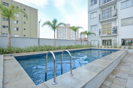 Apartamento à venda com 39m², 2 quartos e 1 vaga Apartamento à venda com 39m², 2 quartos e 1 vagaÁrea comum - Piscina