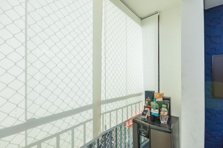 Apartamento à venda com 39m², 2 quartos e 1 vaga Apartamento à venda com 39m², 2 quartos e 1 vagaSacada