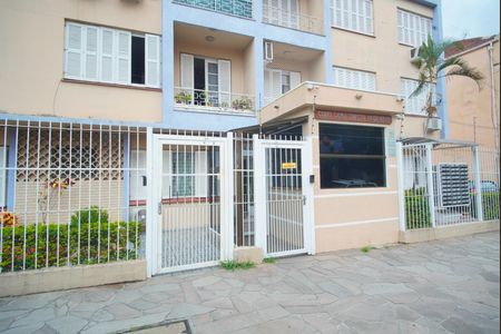 Apartamento à venda com 38m², 1 quarto e sem vagaFachada e Portaria