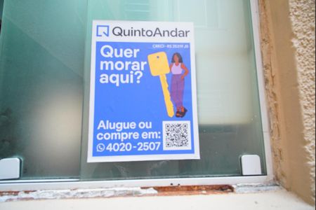 Apartamento à venda com 38m², 1 quarto e sem vagaAdesivo