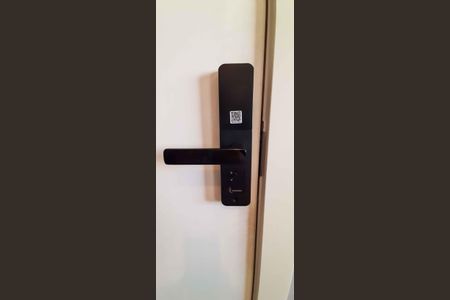 Apartamento à venda com 78m², 3 quartos e 2 vagas Apartamento à venda com 78m², 3 quartos e 2 vagasFechadura Eletrônica