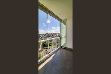 Apartamento à venda com 78m², 3 quartos e 2 vagas Apartamento à venda com 78m², 3 quartos e 2 vagasSacada