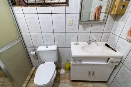 Casa à venda com 140m², 3 quartos e 3 vagas Casa à venda com 140m², 3 quartos e 3 vagasBanheiro 1