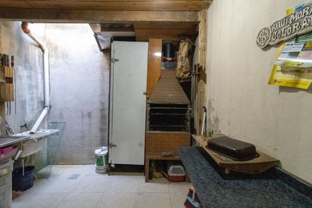 Casa à venda com 140m², 3 quartos e 3 vagas Casa à venda com 140m², 3 quartos e 3 vagasChurrasqueira