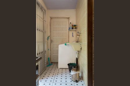 Casa à venda com 120m², 2 quartos e 2 vagasÁrea de Serviço