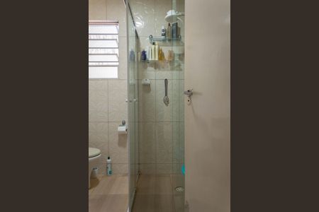 Casa à venda com 120m², 2 quartos e 2 vagasBanheiro