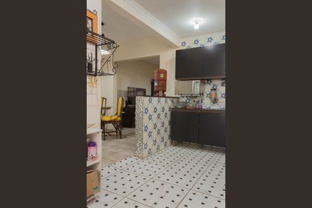 Casa à venda com 120m², 2 quartos e 2 vagasCozinha