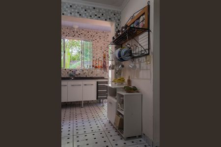 Casa à venda com 120m², 2 quartos e 2 vagasCozinha