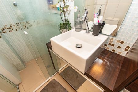 Apartamento à venda com 69m², 2 quartos e sem vaga Apartamento à venda com 69m², 2 quartos e sem vagaBanheiro