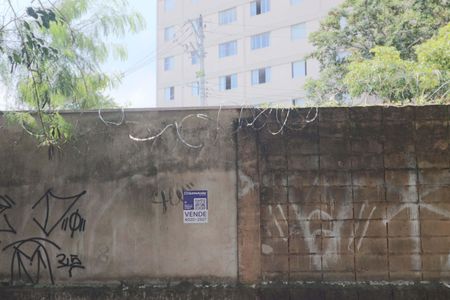 Apartamento à venda com 66m², 3 quartos e 1 vaga Apartamento à venda com 66m², 3 quartos e 1 vagaFachada