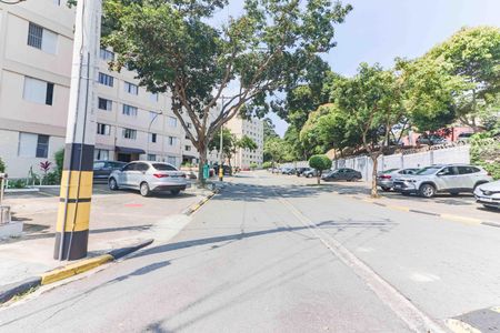 Apartamento à venda com 66m², 3 quartos e 1 vaga Apartamento à venda com 66m², 3 quartos e 1 vagaCondomínio