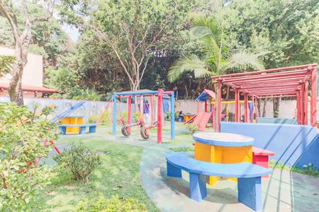 Apartamento à venda com 66m², 3 quartos e 1 vaga Apartamento à venda com 66m², 3 quartos e 1 vagaÁrea comum - Playground