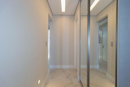 Apartamento à venda com 142m², 3 quartos e 3 vagasCorredor