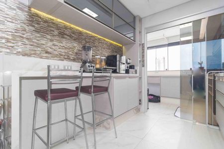 Apartamento à venda com 142m², 3 quartos e 3 vagasCozinha