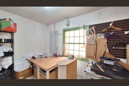 Casa à venda com 512m², 3 quartos e 8 vagas Casa à venda com 512m², 3 quartos e 8 vagasQuarto 2