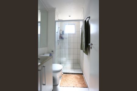 Apartamento à venda com 69m², 2 quartos e 2 vagasBanheiro da Suíte