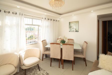 Apartamento à venda com 62m², 2 quartos e 1 vagaSala