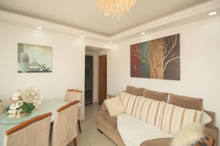 Apartamento à venda com 62m², 2 quartos e 1 vagaSala