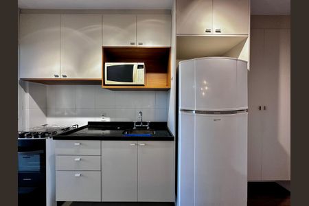 Apartamento à venda com 66m², 2 quartos e 2 vagas Apartamento à venda com 66m², 2 quartos e 2 vagasCozinha