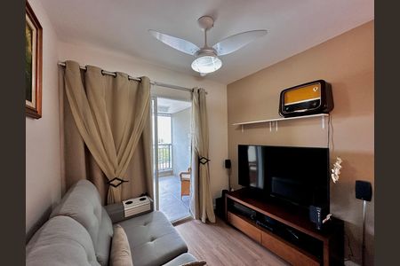 Apartamento à venda com 66m², 2 quartos e 2 vagas Apartamento à venda com 66m², 2 quartos e 2 vagasSala