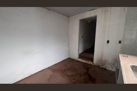 Casa à venda com 270m², 5 quartos e 12 vagasCozinha Casa 2