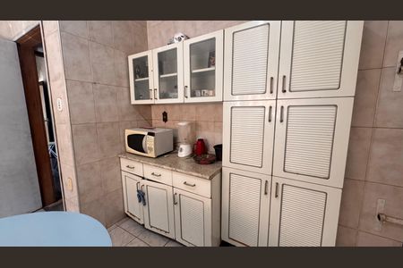 Casa à venda com 270m², 5 quartos e 12 vagasCozinha Casa 1 