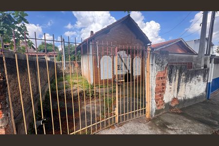 Casa à venda com 270m², 5 quartos e 12 vagasFachada Casa 2