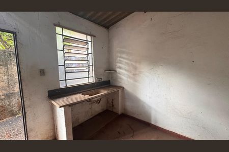 Casa à venda com 270m², 5 quartos e 12 vagasÁrea de Serviço Casa 2