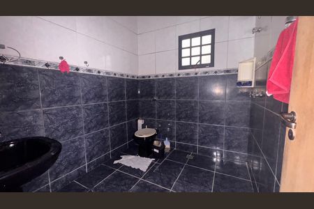 Casa à venda com 270m², 5 quartos e 12 vagasBanheiro Casa 1