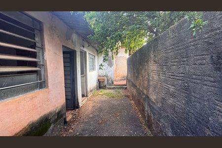 Casa à venda com 270m², 5 quartos e 12 vagasCorredor Casa 2