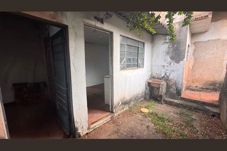 Casa à venda com 270m², 5 quartos e 12 vagasÁrea de Serviço Externa Casa 2
