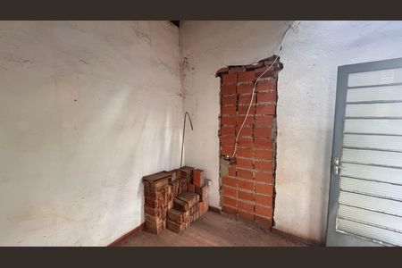 Casa à venda com 270m², 5 quartos e 12 vagasÁrea de Serviço Casa 2