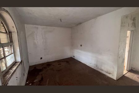 Casa à venda com 270m², 5 quartos e 12 vagasSala Casa 2