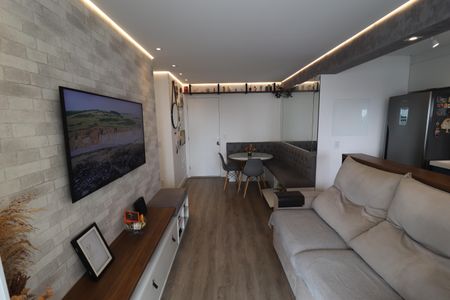 Apartamento à venda com 62m², 2 quartos e 1 vagaSala