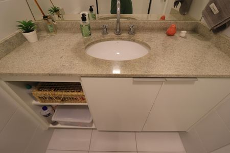 Apartamento à venda com 62m², 2 quartos e 1 vagaBanheiro 2