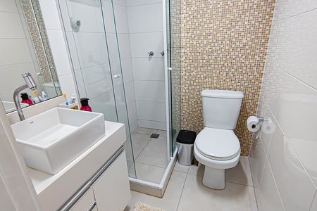 Apartamento à venda com 110m², 4 quartos e 2 vagas Apartamento à venda com 110m², 4 quartos e 2 vagasBanheiro Suíte