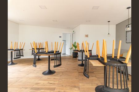 Apartamento à venda com 36m², 2 quartos e sem vagaÁrea comum - Salão de festas