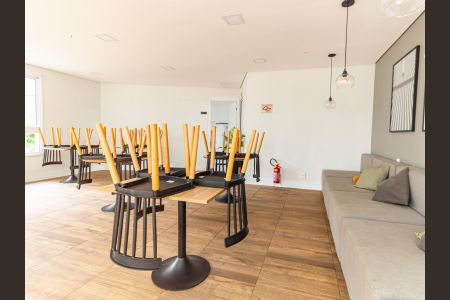 Apartamento à venda com 36m², 2 quartos e sem vagaÁrea comum - Salão de festas