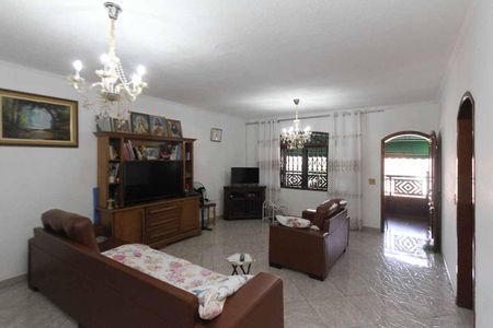 Casa à venda com 171m², 3 quartos e 4 vagasSala