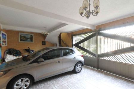 Casa à venda com 171m², 3 quartos e 4 vagasGaragem