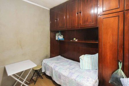Casa à venda com 171m², 3 quartos e 4 vagasQuarto 2