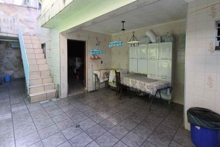 Casa à venda com 171m², 3 quartos e 4 vagasQuintal